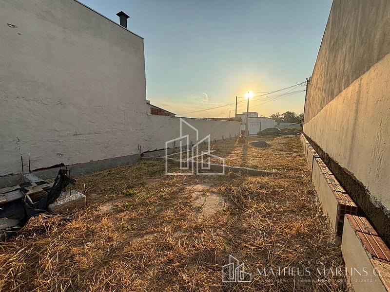 Terreno a venda no bairro Jardim Taquaral — foto 6