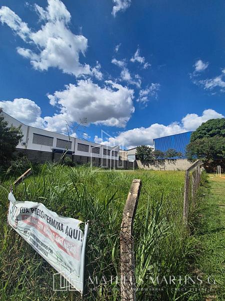 Terreno a venda no bairro Jardim do Bosque — foto 2