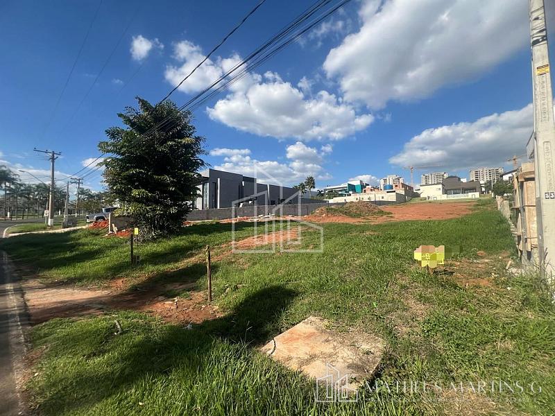 Terreno a venda no Condomínio Monte Serrat — foto 2