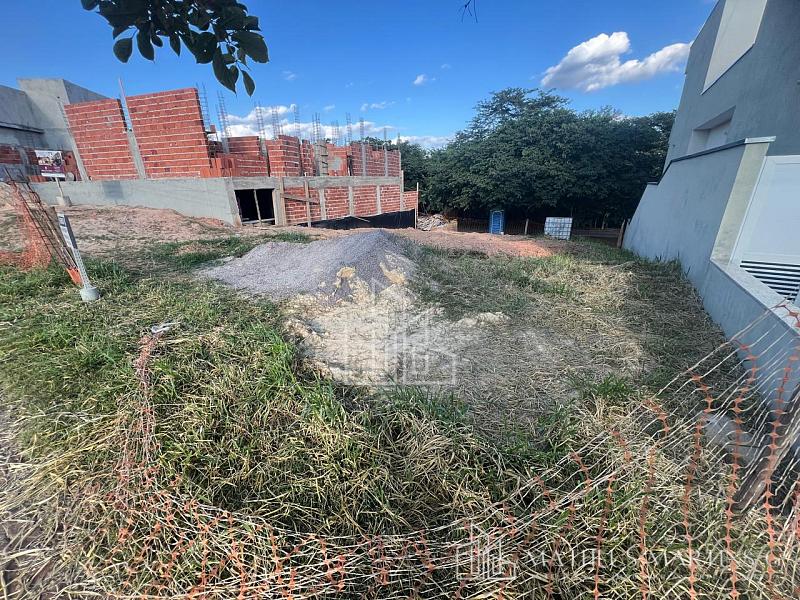 Terreno a venda em Condomínio! — foto 2