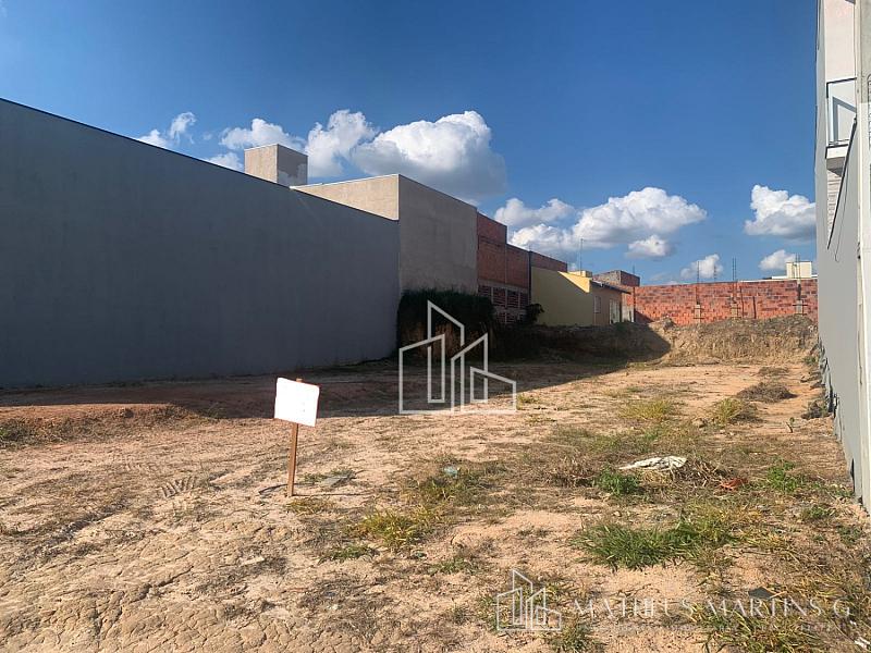 Excelente terreno a venda no bairro Vila dos Eucaliptos — foto 2