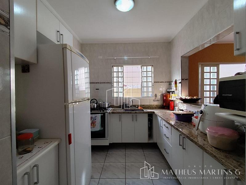 Casa a venda no bairro Jardim Celani — foto 5