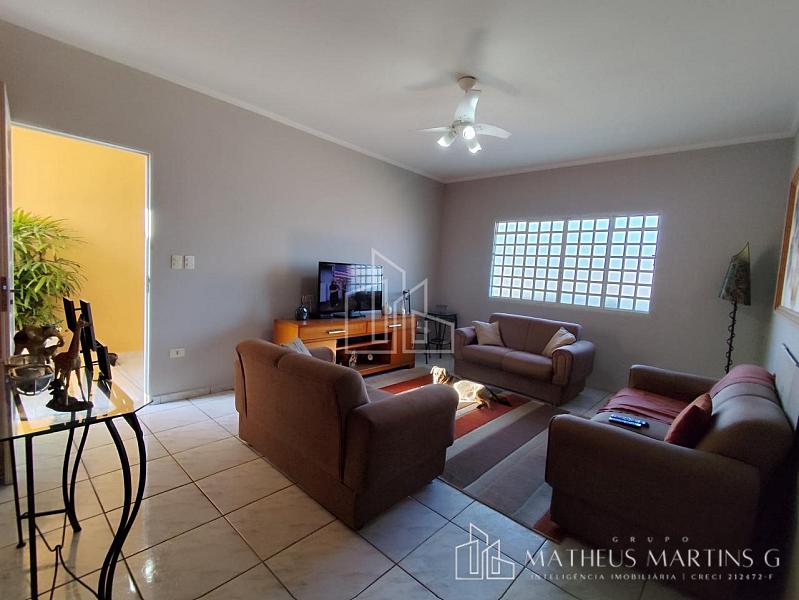 Casa a venda no bairro Jardim Celani — foto 4