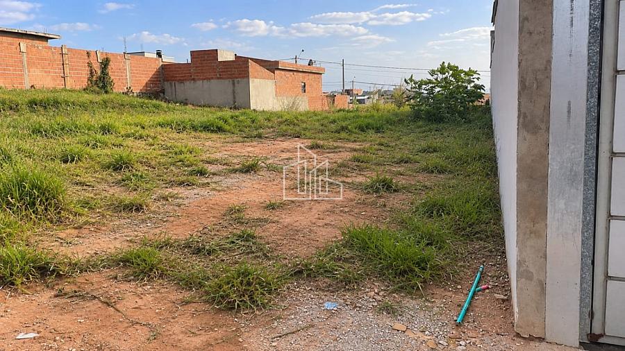 🏡✨ TERRENO PLANO - Jardim Barnab�  / Salto   Conhe�a este terreno plano para venda em Salto/SP.  📐 187,50 m� de terreno 1