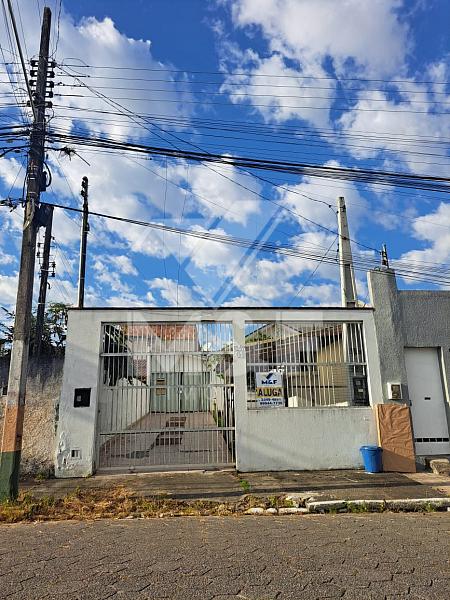 CASA 1 SU�TE + 2 QUARTOS EM CAMBORI� 1