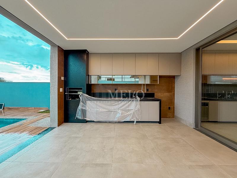 Belíssima Casa à Venda no Gran Park por R$2.690.000,00 — foto 13