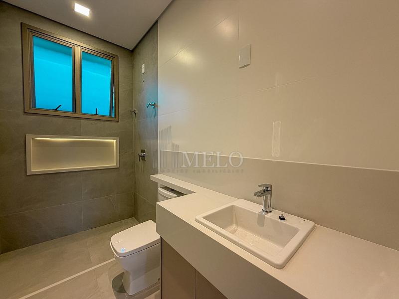 Belíssima Casa à Venda no Gran Park por R$2.690.000,00 — foto 18