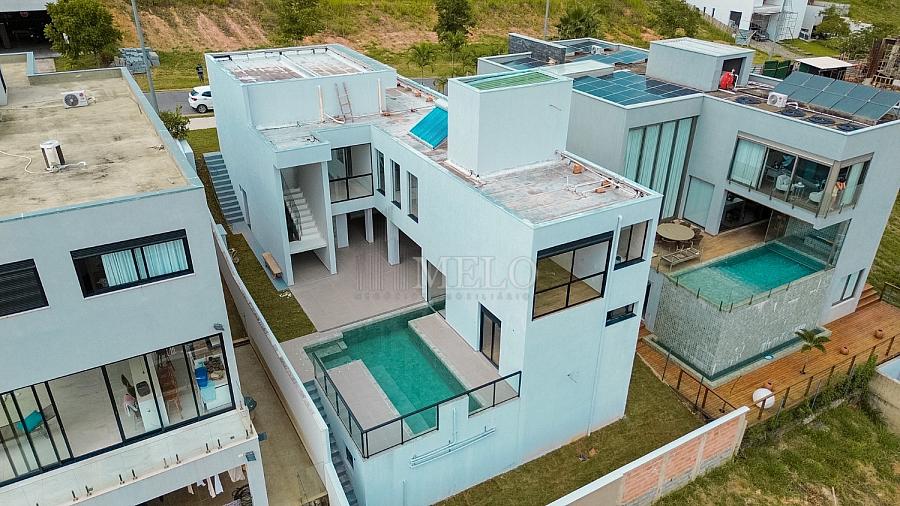 Belíssima Casa à Venda no Condomínio Alphaville Vespasiano Por R$2.890.000,00 — foto 7