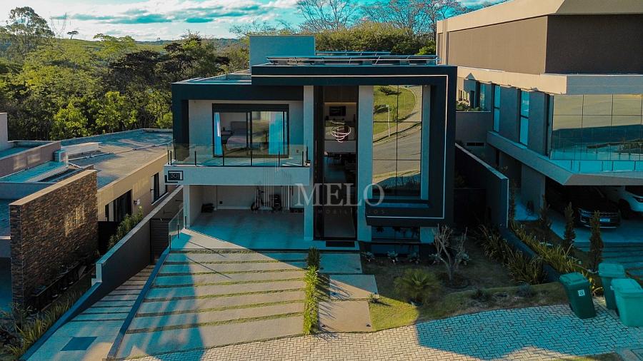 CASA DE ALTO PADR�O � VENDA | VISTA DEFINITIVA PARA A MATA ALPHAVILLE VESPASIANO 1