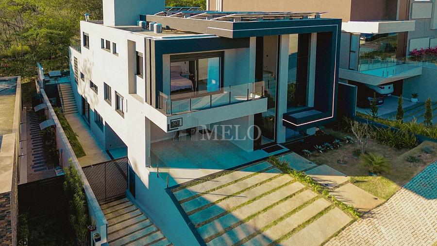CASA DE ALTO PADR�O � VENDA | VISTA DEFINITIVA PARA A MATA ALPHAVILLE VESPASIANO 3