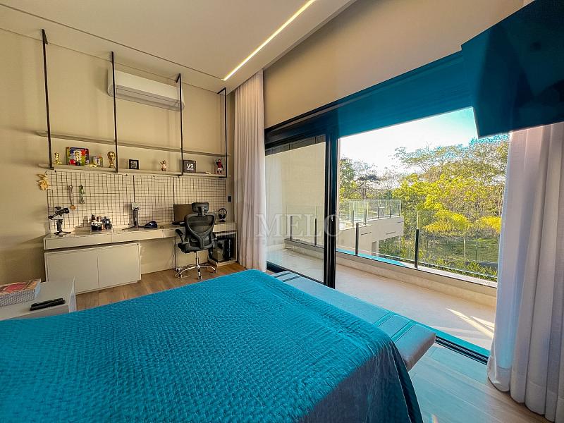 CASA DE ALTO PADR�O � VENDA | VISTA DEFINITIVA PARA A MATA ALPHAVILLE VESPASIANO 16