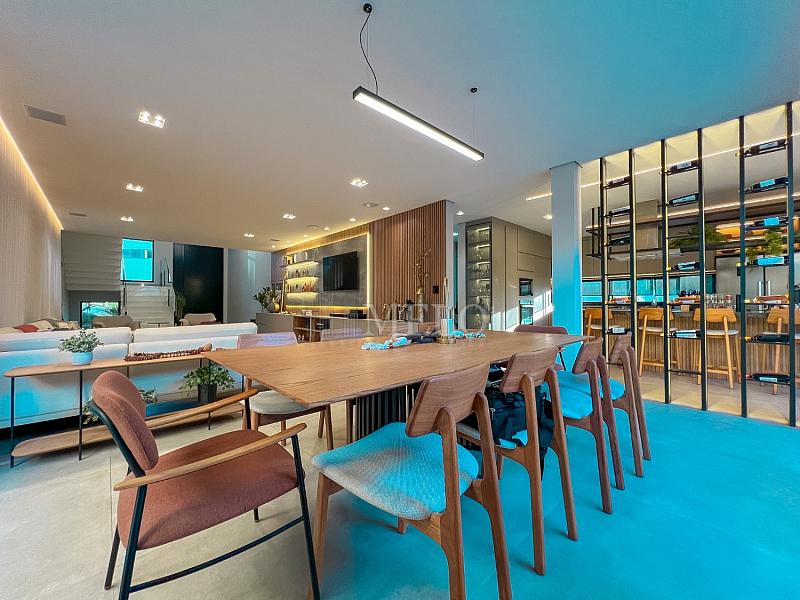 CASA DE ALTO PADR�O � VENDA | VISTA DEFINITIVA PARA A MATA ALPHAVILLE VESPASIANO 36