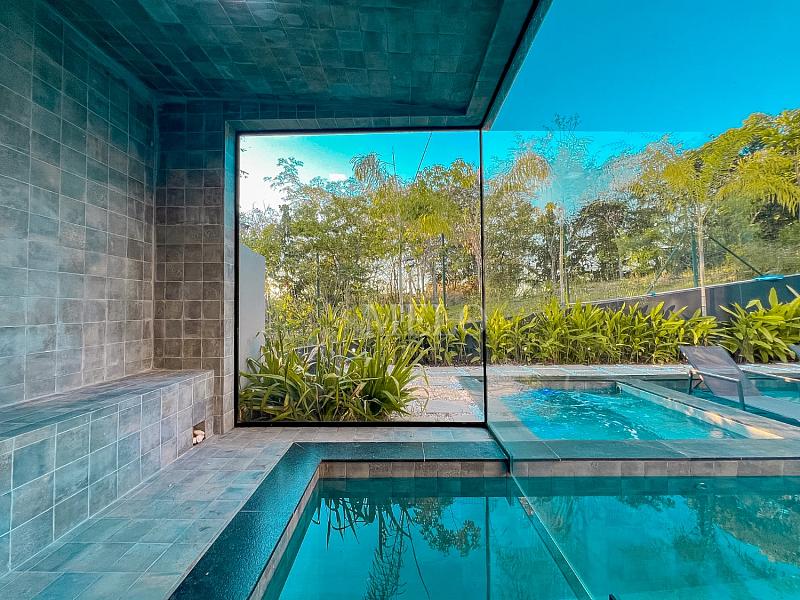 CASA DE ALTO PADR�O � VENDA | VISTA DEFINITIVA PARA A MATA ALPHAVILLE VESPASIANO 52