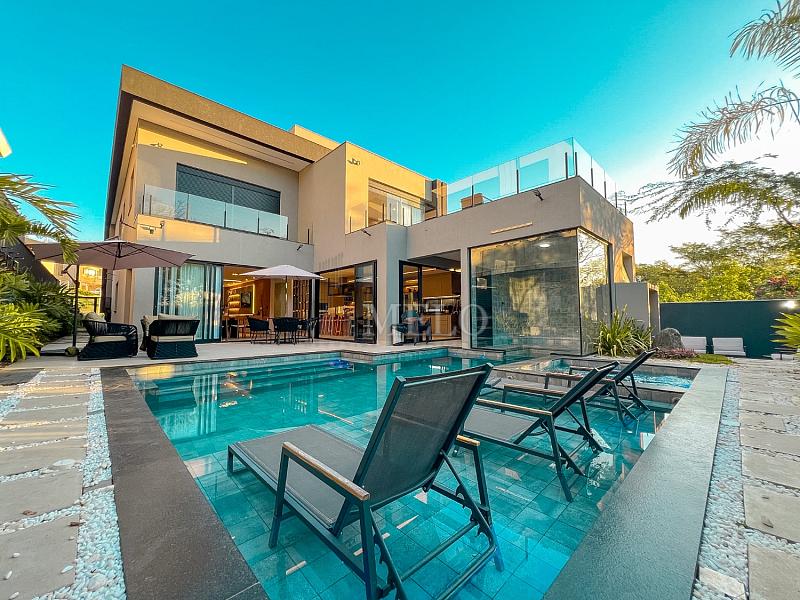 CASA DE ALTO PADR�O � VENDA | VISTA DEFINITIVA PARA A MATA ALPHAVILLE VESPASIANO 62