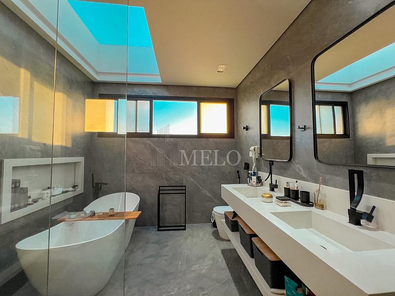 CASA DE ALTO PADR�O � VENDA | VISTA DEFINITIVA PARA A MATA ALPHAVILLE VESPASIANO 73