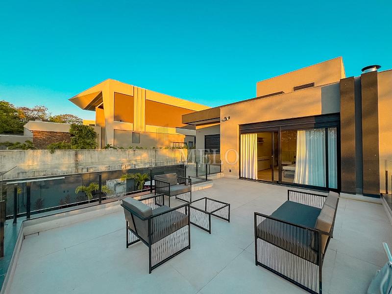 CASA DE ALTO PADR�O � VENDA | VISTA DEFINITIVA PARA A MATA ALPHAVILLE VESPASIANO 83