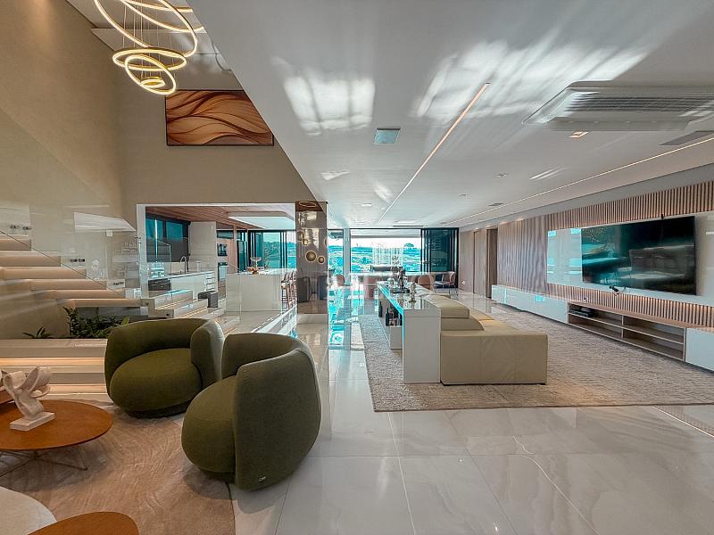 Uma casa que impressiona na chegada e conquista pela vista. 6
