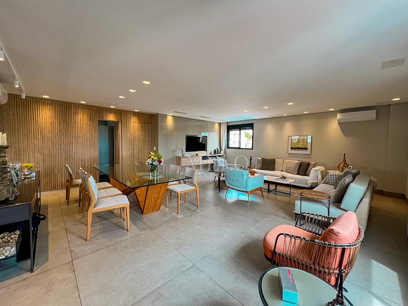 Lind�ssimo Apartamento no Cidade Nova para quem valoriza  exclusividade e alto padr�o a Venda por R$2.650.000,00. 1