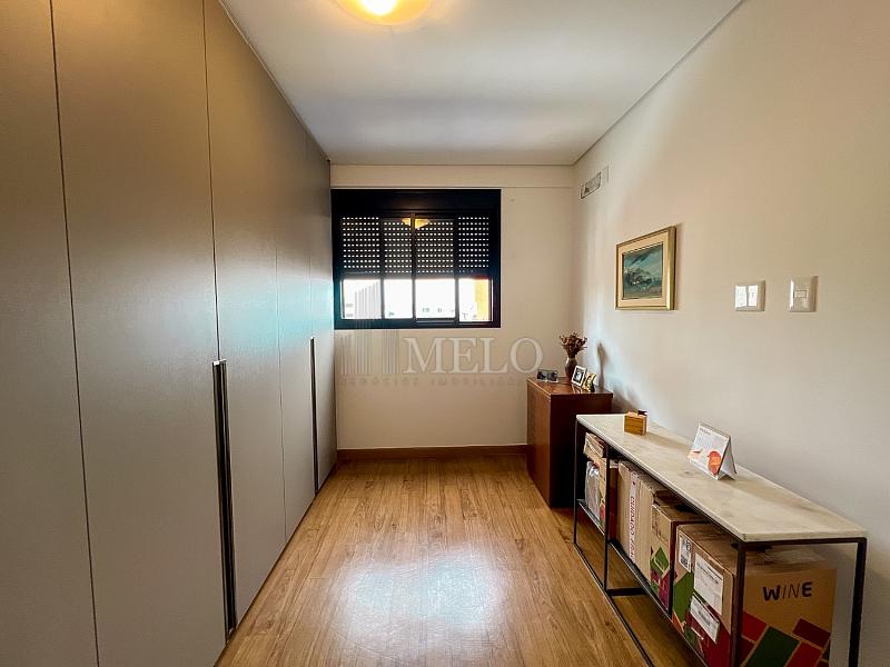 Lind�ssimo Apartamento no Cidade Nova para quem valoriza  exclusividade e alto padr�o a Venda por R$2.650.000,00. 19