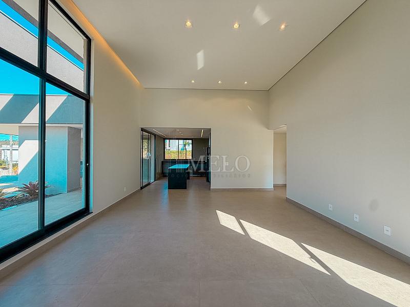 Casa de Alto Padr�o � Venda no Condom�nio Gran Royalle - Lagoa Santa/MG. 18