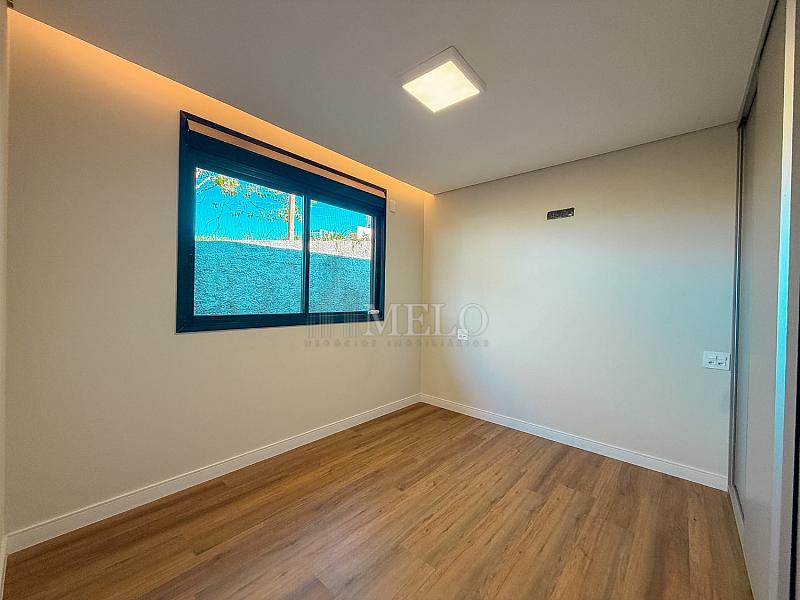Casa de Alto Padr�o � Venda no Condom�nio Gran Royalle - Lagoa Santa/MG. 22