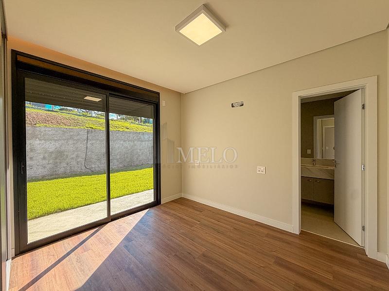 Casa de Alto Padr�o � Venda no Condom�nio Gran Royalle - Lagoa Santa/MG. 23