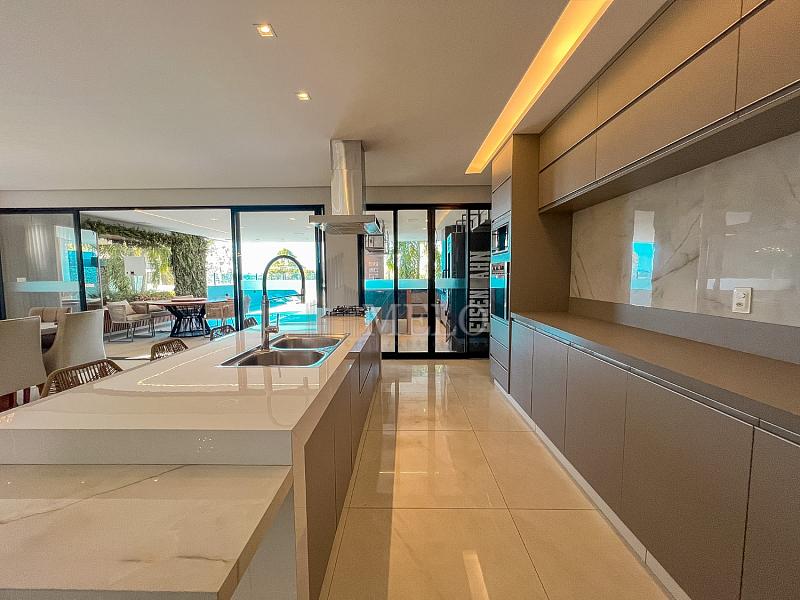 Casa � Venda por R$2.999.000,00 Gran Park Vespasiano 17