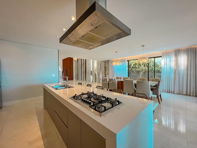 Casa � Venda por R$2.999.000,00 Gran Park Vespasiano 19