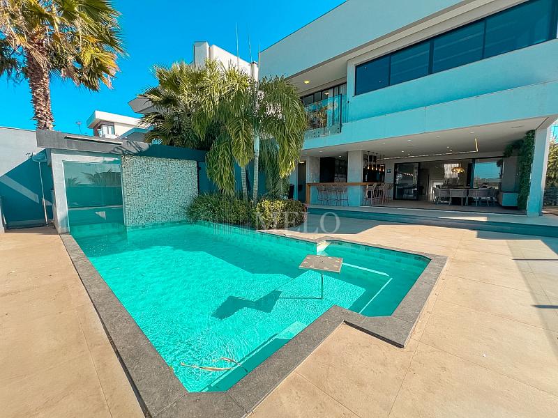 Casa � Venda por R$2.999.000,00 Gran Park Vespasiano 38