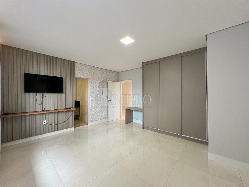 Casa � Venda por R$2.999.000,00 Gran Park Vespasiano 54