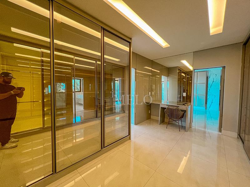 Casa � Venda por R$2.999.000,00 Gran Park Vespasiano 69
