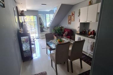 Lindo sobrado - Vila Germânica