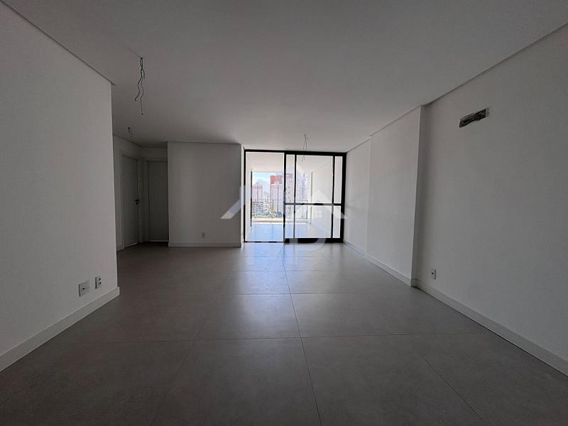 Apartamento 3 Qtos, 2 Su�tes, 2 Vagas, Sol da Manh� 5