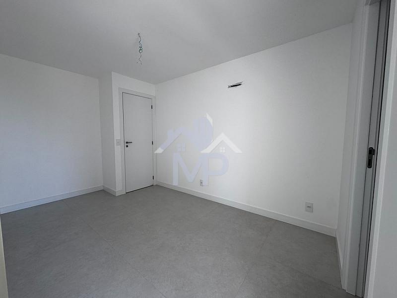 Apartamento 3 Qtos, 2 Su�tes, 2 Vagas, Sol da Manh� 4