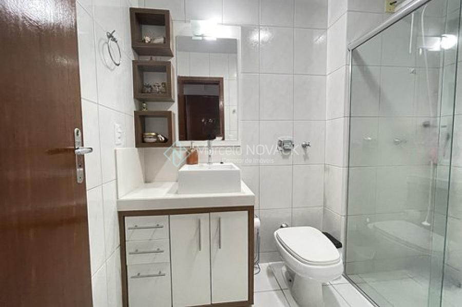 Apartamento semi mobiliado no centro em Crici�ma, 2 quartos sendo 1 su�te 12