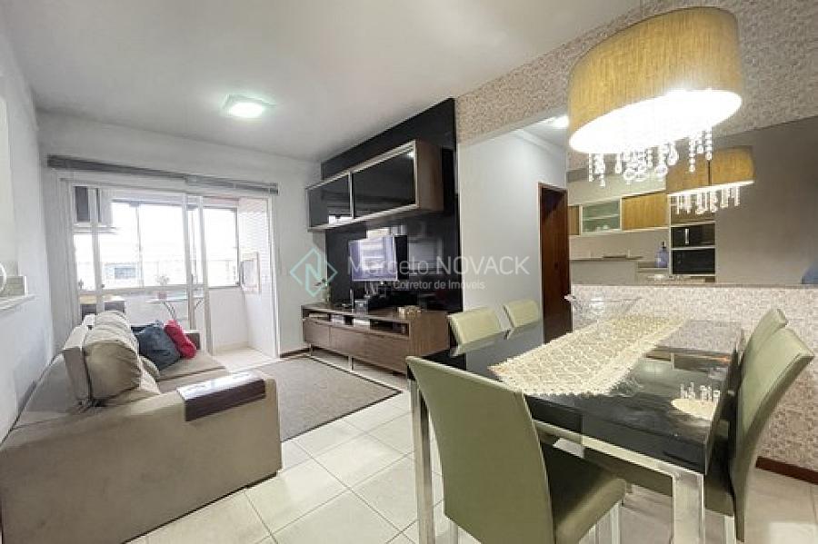 Apartamento semi mobiliado no centro em Crici�ma, 2 quartos sendo 1 su�te 1