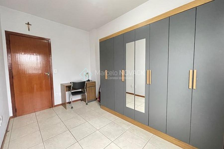 Apartamento semi mobiliado no centro em Crici�ma, 2 quartos sendo 1 su�te 13