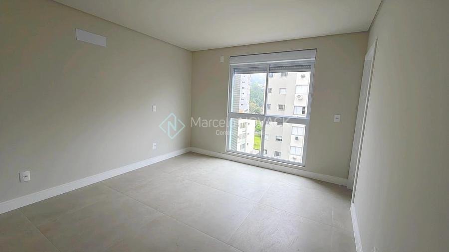 no Cruzeiro do Sul, em Crici�ma, apartamento 3 quartos sendo 1 su�te 3