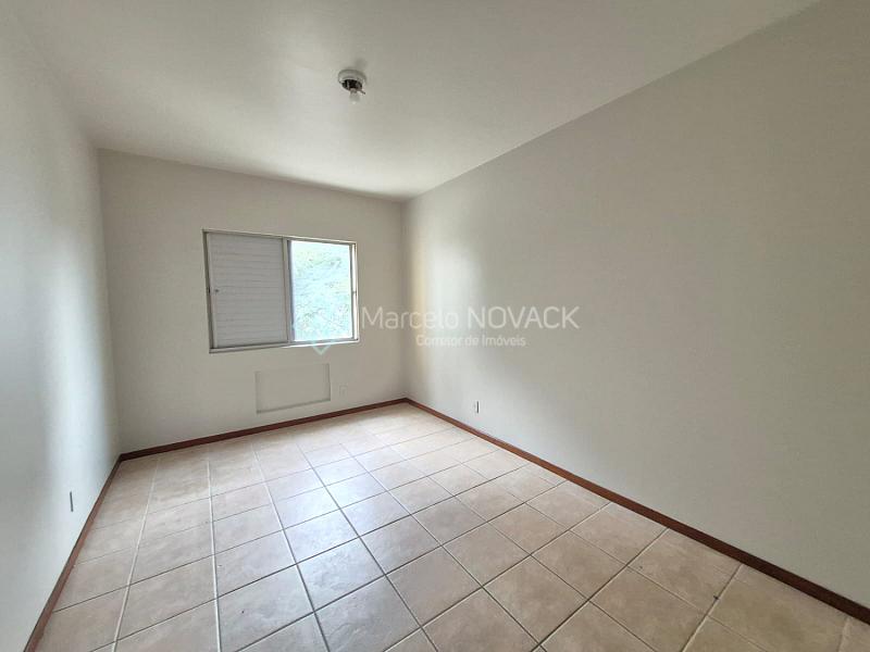 Apartamento Centro de Crici�ma 3 quartos sendo 1 su�te 15