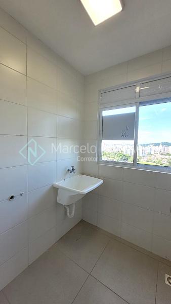 no bairro Vera Cruz em Crici�ma, apartamento 3 quartos sendo 1 su�te 25
