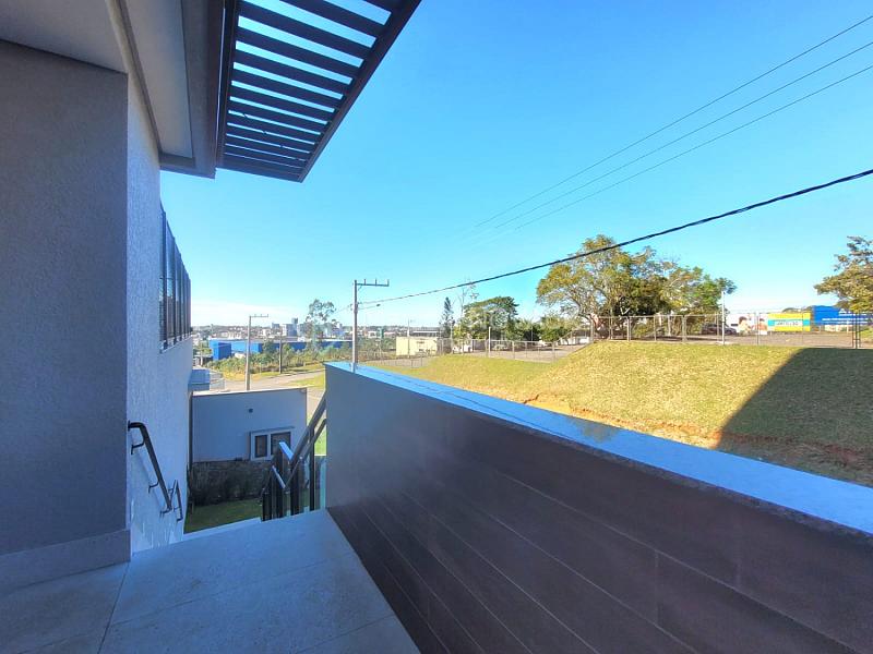 localizado na Pr�spera, pr�ximo parque Na��es, apartamento 03 quartos em Crici�ma. 14