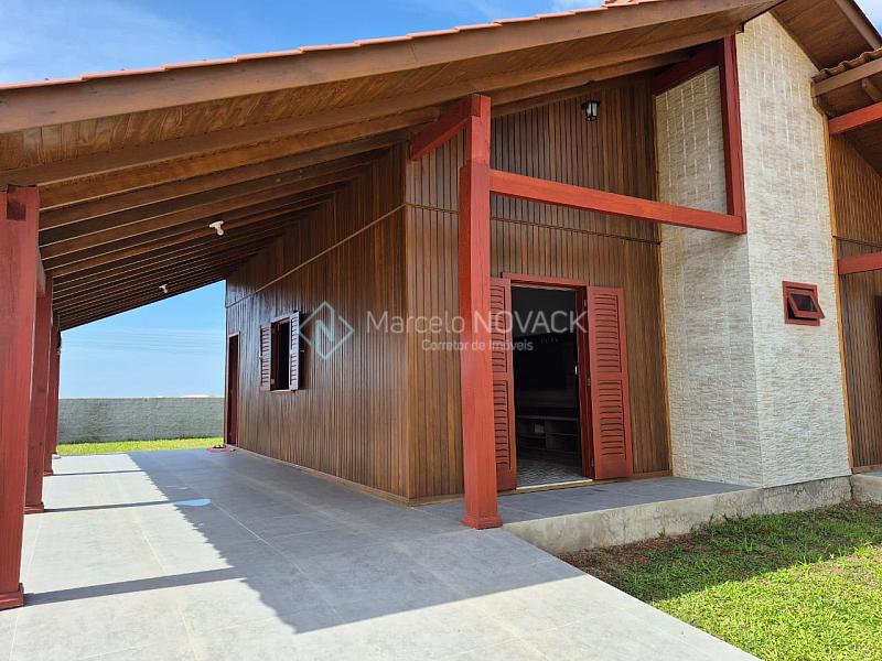 Na zona sul do Balneário Rincão, 3 dormitórios, 2 vagas — foto 3