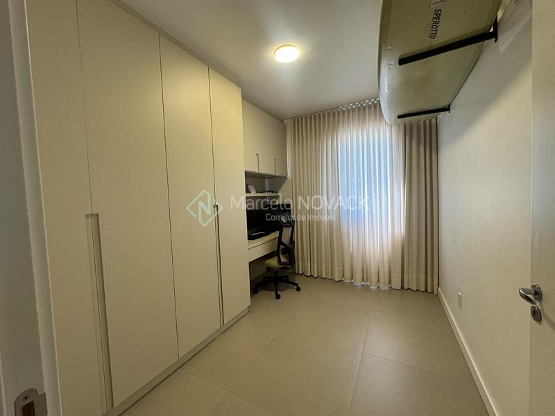 Apartamento semi mobiliado em Crici�ma, bairro Santa Catarina, 2 quartos, 1 su�te 17