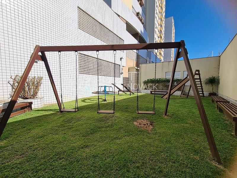 apartamento 2 quartos sendo 1 su�te, semi mobiliado no Centro de Crici�ma 10