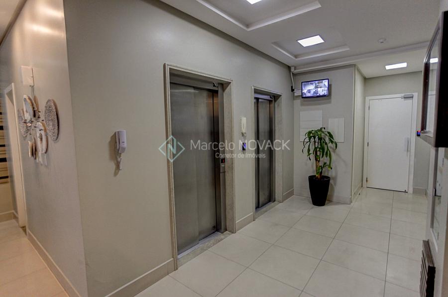 apartamento 2 quartos sendo 1 su�te, semi mobiliado no Centro de Crici�ma 9