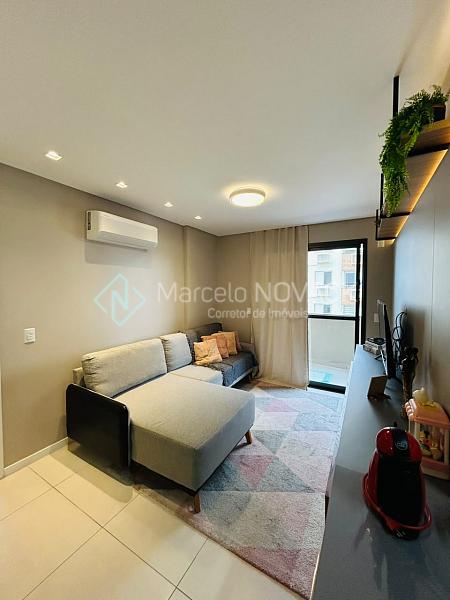 Apartamento mobiliado no Centro de Crici�ma 3 quartos sendo 1 su�te 12