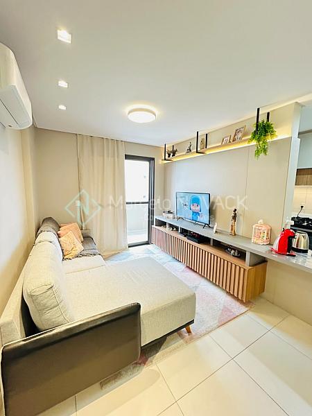 Apartamento mobiliado no Centro de Crici�ma 3 quartos sendo 1 su�te 14