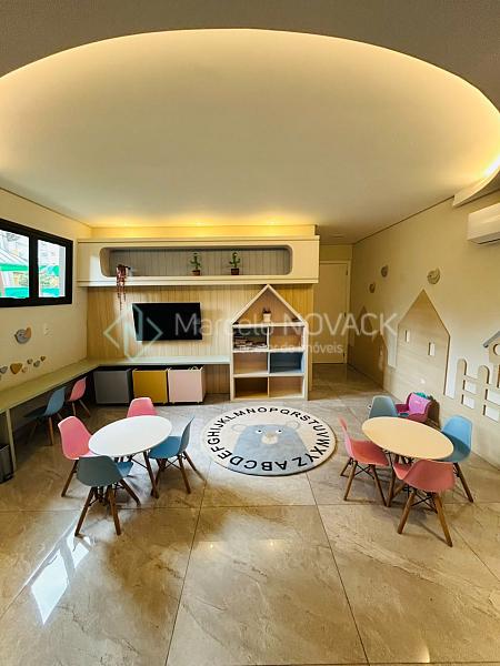 Apartamento mobiliado no Centro de Crici�ma 3 quartos sendo 1 su�te 4