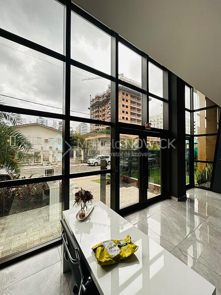 Apartamento mobiliado no Centro de Crici�ma 3 quartos sendo 1 su�te 5