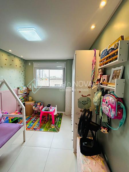Apartamento mobiliado no Centro de Crici�ma 3 quartos sendo 1 su�te 30